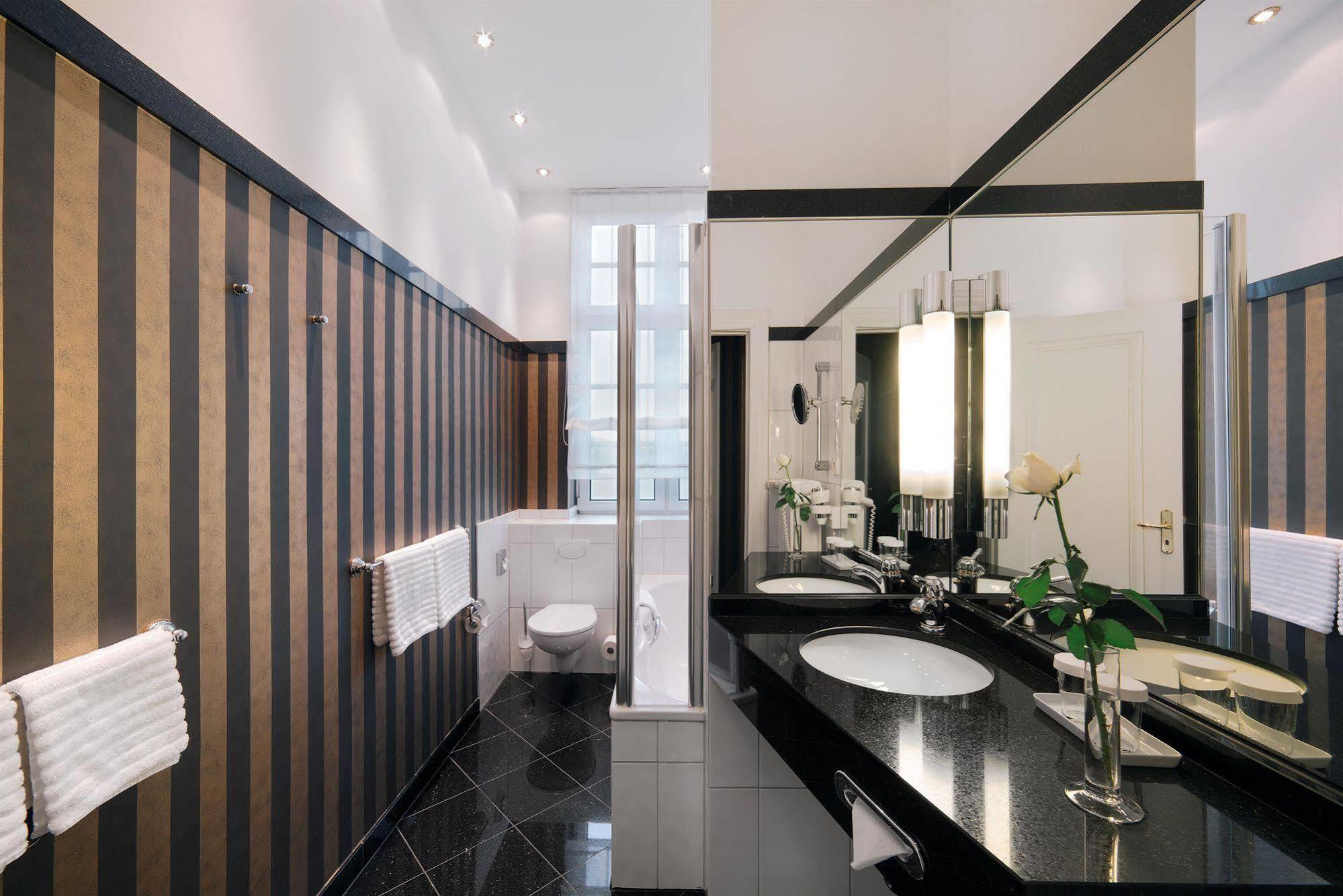 Romantik Hotel Das Smolka Hamburg Luaran gambar